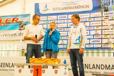 Die Helfer des Seenlandmarathon 2015_119